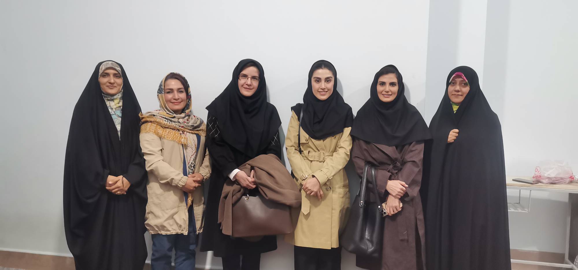 نشست صمیمانه دانشجویان و اساتید دانشکده دندانپزشکی