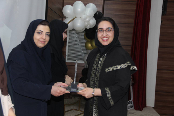 دانش&zwnj;آموختگی