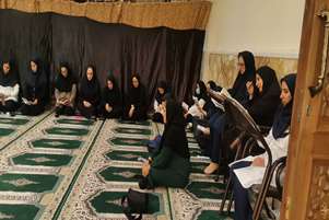  برگزاری آیین قرائت زیارت عاشورا  در دهه دوم محرم در دانشکده دندانپزشکی