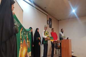 برگزاری آیین پرچم گردانی در دانشکده دندان پزشکی 