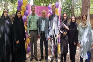 نشست صمیمانه اعضای هیات علمی دانشکده دندان پزشکی به مناسبت گرامیداشت مقام استاد