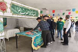 برپایی موکب ولادت امام رضا(ع) در دانشکده دندان پزشکی 