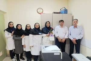 گرامیداشت روز جهانی بهداشت محیط با تجلیل از کارمند دانشکده دندانپزشکی شیراز