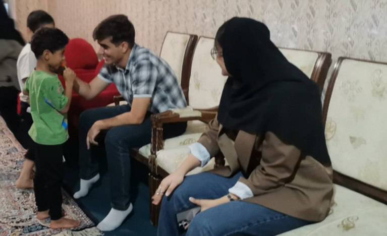 بازدید دانشجویان دانشکده دندانپزشکی از مرکز نگهداری کودکان بی سرپرست