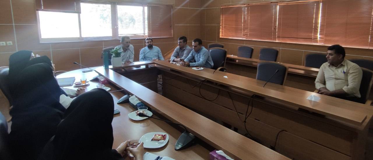 نشست کارکنان خدمات پشتیبانی